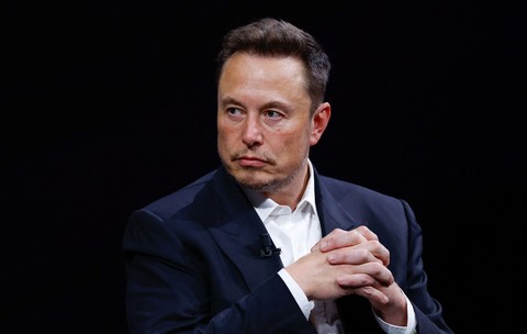 Elon Musk preia locul pentru cel mai bogat om din lume, după ce averea sa a atins 700 de miliarde de dolari