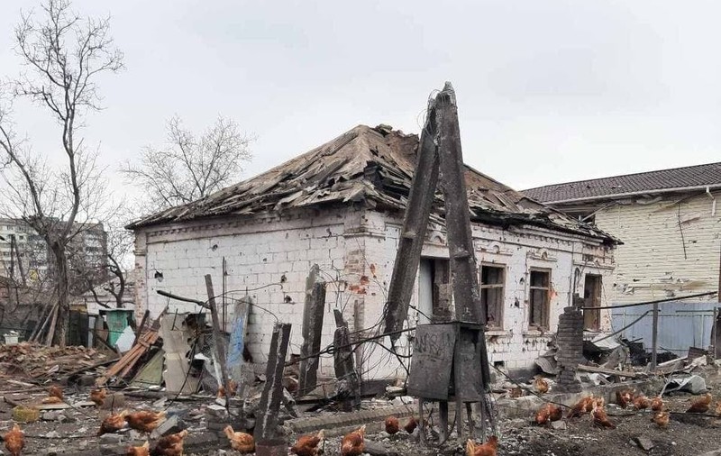 „Câtă suferință a trebuit să îndure acest copil nevinovat!”. O fetiță de 6 ani din Mariupol a murit de sete sub dărâmăturile casei bombardate