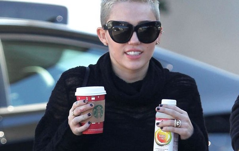 Miley Cyrus: "Am avut vise cu Katy Perry"