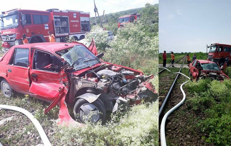 Un autoturism a fost lovit de tren duminică după amiază în județul Vâlcea. Șoferul a scăpat nevătămat