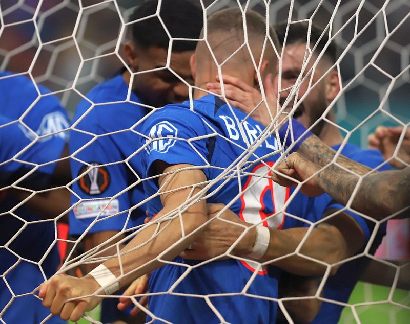 FCSB - Midtjylland 2-0. Gol în secunda 9 și a treia victorie în grupa Europa League pentru echipa lui Gigi Becali
