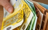 Mai multe bancnote de euro. Poză cu caracter ilustrativ. Foto: Shutterstock