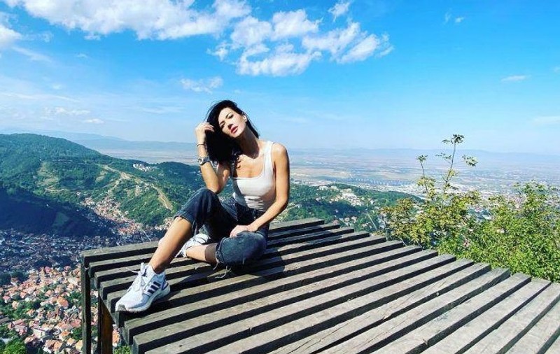 Mezzosoprana Andreea Ilie și Norris Măgeanu, fostul iubit al Corinei Dănilă, s-au despărțit. „Nu ne mai dăm bună ziua”