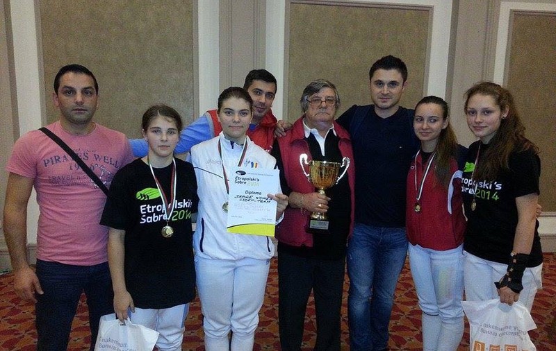 FOTO / România câştigat etapa a patra a Circuitului European de sabie cadeți!