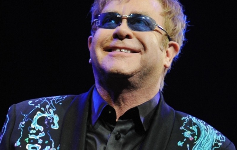 Elton John o atacă pe Kim Kardashian: "E o acritură, o proastă"
