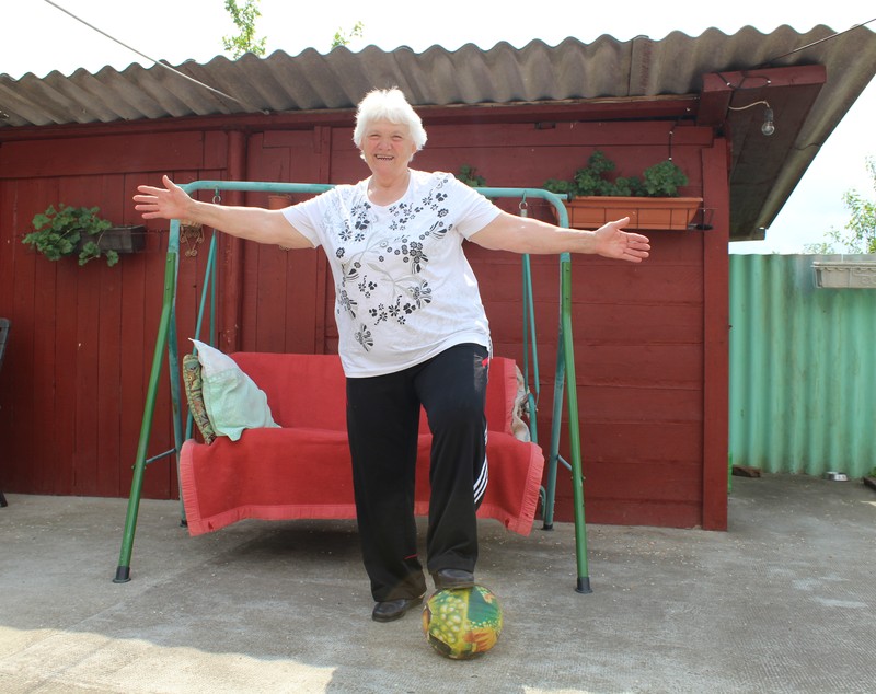 Mama lui Duckadam dezvăluie: ”Vindeam porci, ca să-i putem cumpăra de încălțat lui Helmuth!” / FOTO