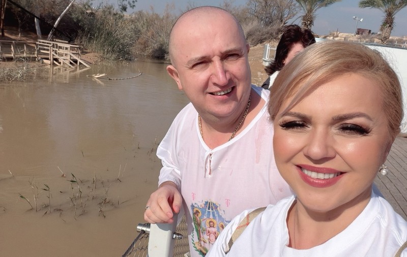 Cornelia și Lupu Rednic, experiență inedită în Israel. „Am fost botezat. M-am cam temut inițial să merg”