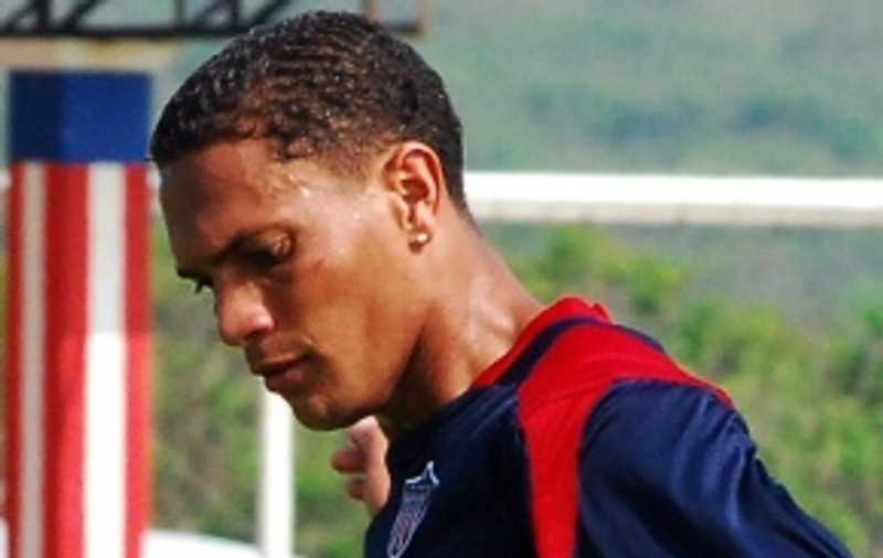 Fotbalistul columbian care a împuşcat un suporter a ieşit pe cauţiune