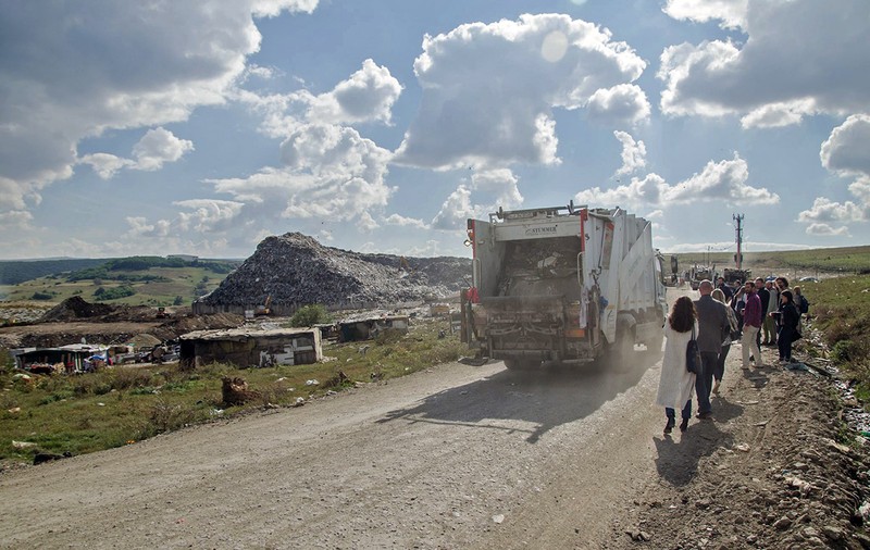 Epidemia văzută din Pata Rât, ghetoul din groapa de gunoi a Clujului. Locul unde întotdeauna s-a murit timpuriu