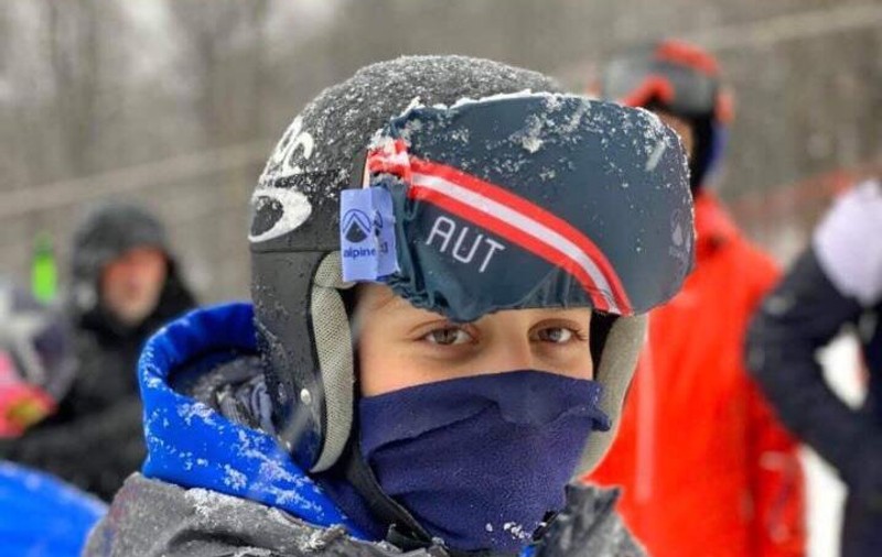 [Excelență la 14 ani] La 14 ani, Matei Oancea e multiplu campion la schi alpin. A învățat de la tatăl său și a muncit pentru performanță (Publicitate)