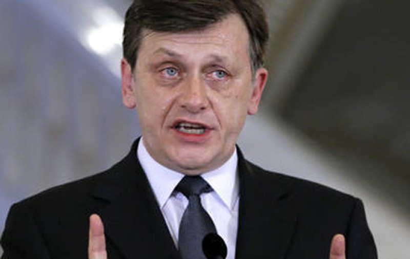 Vizită surpriză a lui Crin Antonescu! Unde se află acum liderul liberalilor