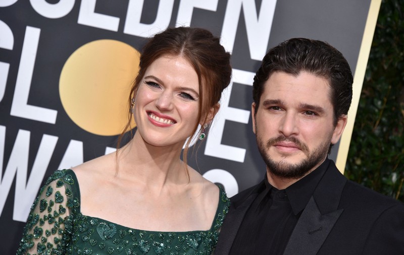 Kit Harington şi Leslie Rose, cunoscuții actori din „Game of Thrones”, au devenit părinți