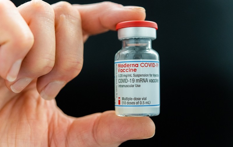 Medic infecționist, despre administrarea a două vaccinuri diferite: „Nu îmi dau seama dacă eficacitatea va fi aceeași”