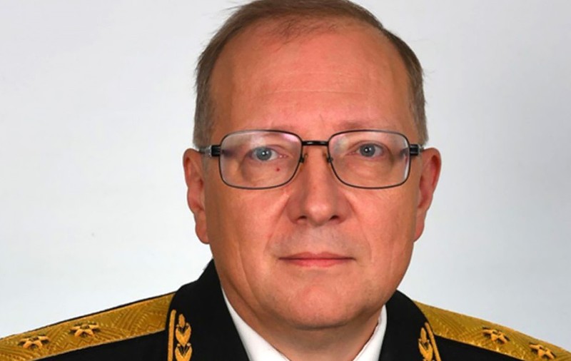 Vladimir Putin l-a înlocuit pe șeful Statului- Major al Marinei, după pierderile suferite în Crimeea. Pe cine a numit