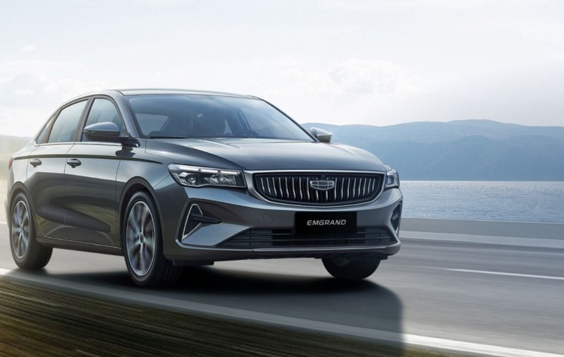 Geely lansează un sistem hibrid care promite un consum de 2,2 litri la suta de kilometri, un nou record mondial