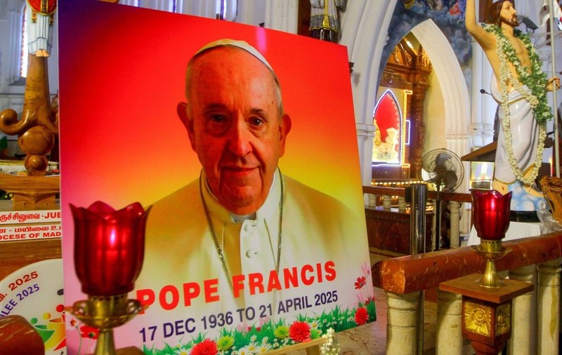 Promisiunea pe care Papa Francisc a făcut-o în fața singurei femei din lume pe care a iubit-o: „Dacă nu te căsătorești cu mine, mă fac preot”