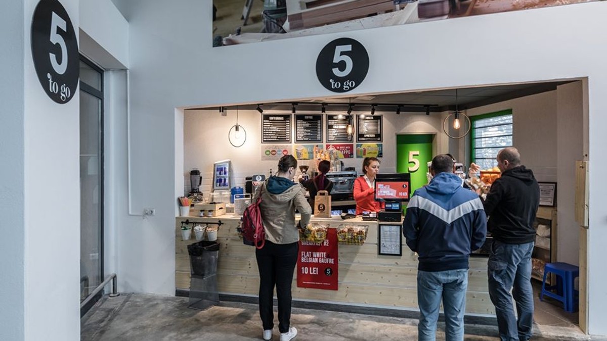 Cum să te faci patron și să ai magazin ”de firmă” prin intermediul unei francize. Cafenea 5 to Go