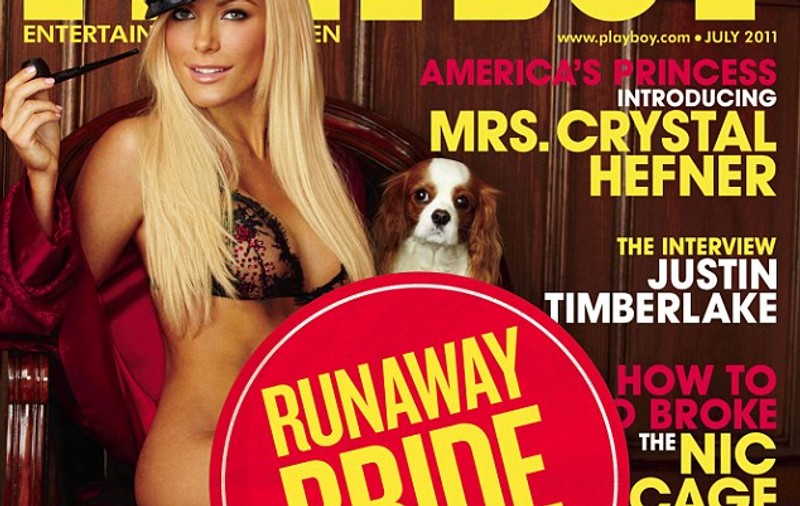 Până la urmă a făcut-o! Hugh Hefner S-A ÎNSURAT cu cea care îl părăsise în fața altarului! Intră să-i vezi pe MIRI!!