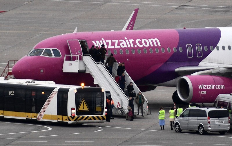Compania aeriană Wizz Air impune vaccinarea obligatorie pentru echipaj