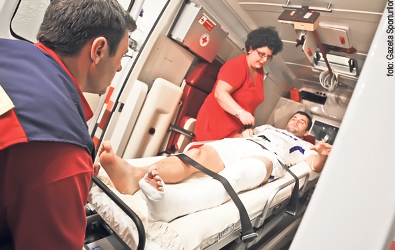 Cosmin Băcilă, ieri la bal, azi la spital!
