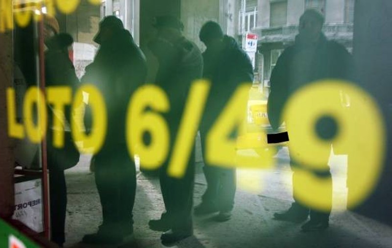Rezultatele LOTO 6/49. Vezi dacă s-a câștigat și care sunt numerele EXTRASE!