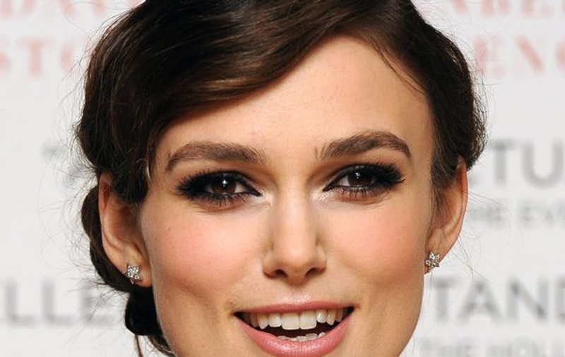 Keira Knightley se mărită. Actriţa s-a logodit cu James Righton