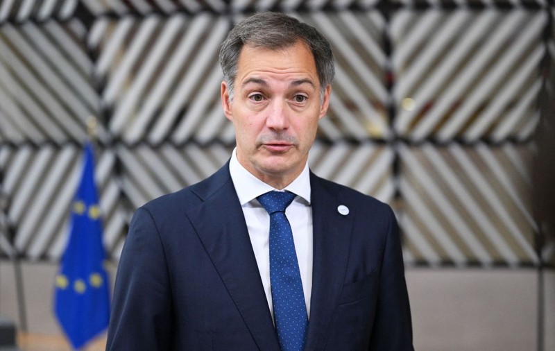 Tentativă de atac cu cuțitul la biroul premierului belgian Alexander De Croo, dejucată de militari