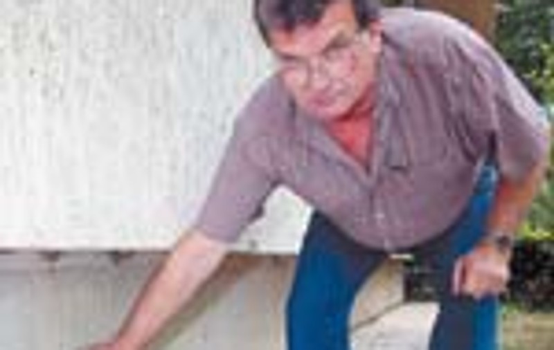 'Pamantul se surpa sub noi'