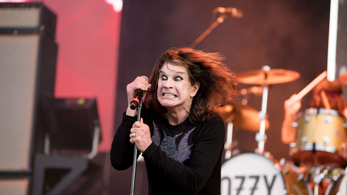 Ozzy Osbourne, anunț trist pentru fani. Artistul și-a anulat toate concertele din 2019