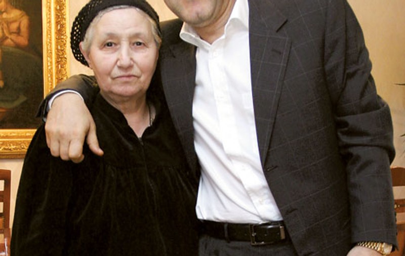 «Puşcăria: blestemul familiei Becali»