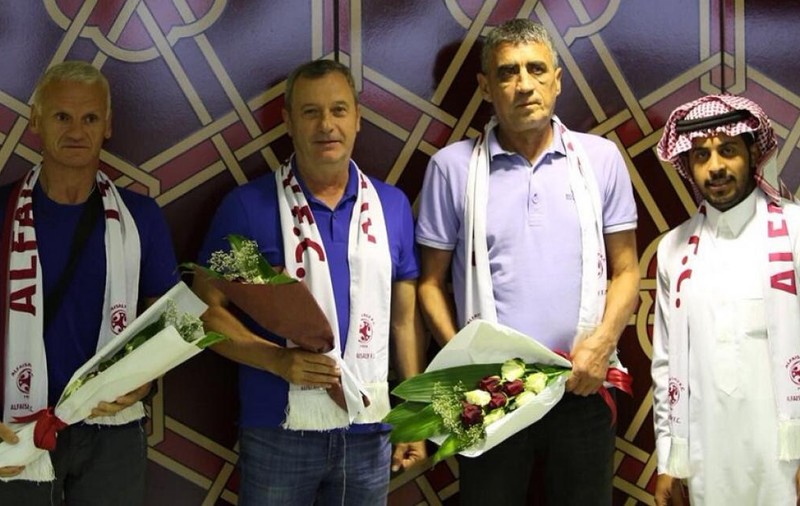 Mircea Rednic a fost prezentat la Al-Faisaly. L-a luat ca ”secund” pe Marian Rada