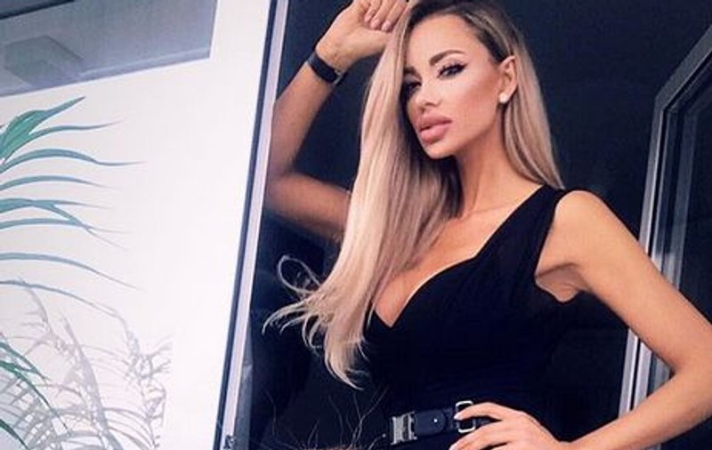 Mesajul transmis de Bianca Drăgușanu, după ce Tristan Tate a plecat singur la munte. “ Să fii o prioritate în viața lui iubi”