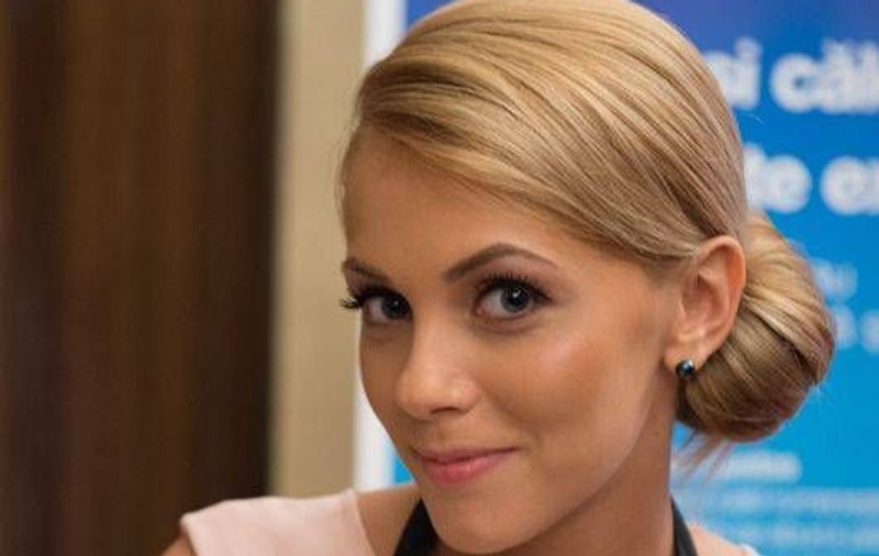Andreea Ibacka, o gospodină desăvârşită. Uite cu ce preparate culinare îl dă pe spate pe Cabral!