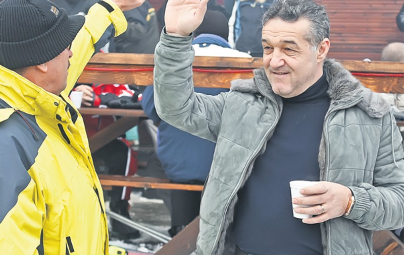 Gigi Becali, Revelion de 10.000 de euro