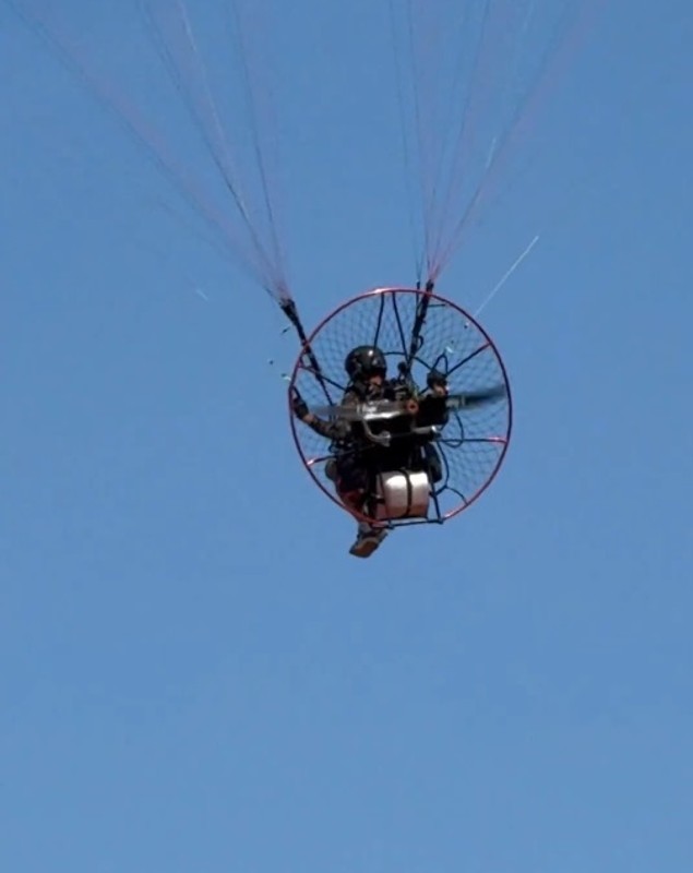 Imagini cu ultimul zbor al lui Felix Baumgartner, făcute publice de Mihaela Rădulescu. Ea l-a filmat la decolare: „Mă confrunt cu șocul, durerea”