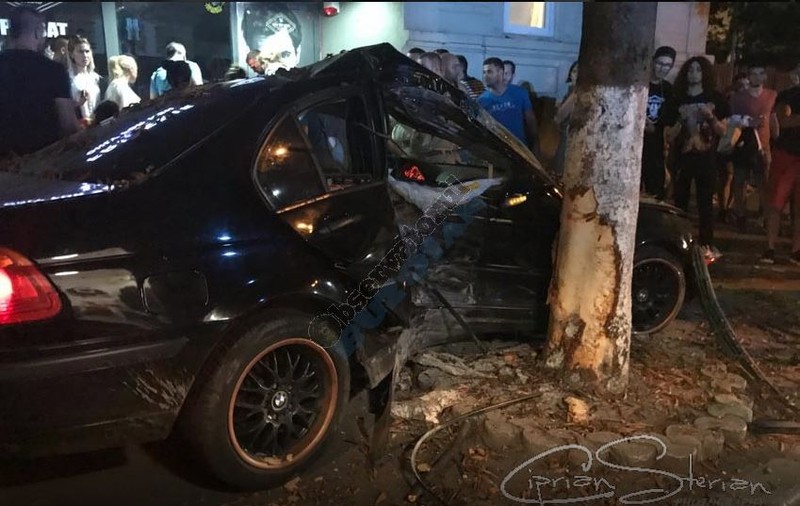 Grup de pietoni răniți într-un accident în Buzău. Au fost spulberați de un bolid scăpat de sub control