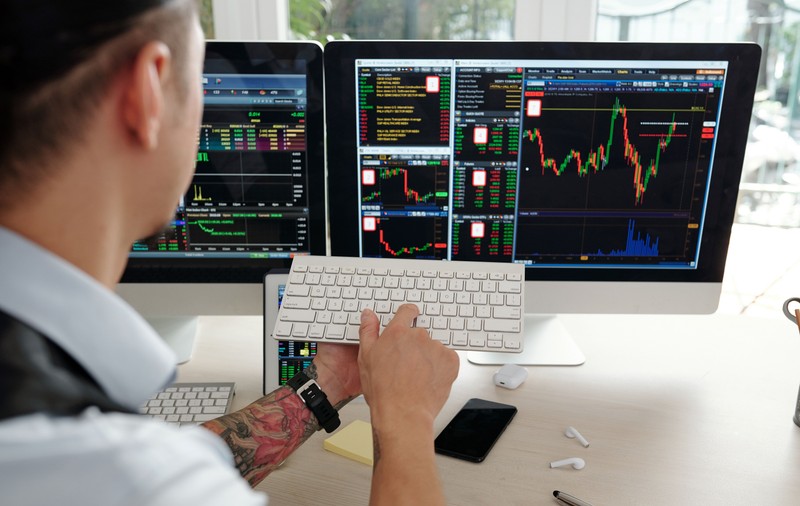 Ce este un ETF în care poți investi la bursă