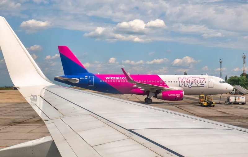 Care sunt cele cinci rute noi din Timișoara adăugate de Wizz Air. Crește frecvența zborurilor existente către Bari, Baden-Baden și Dortmund