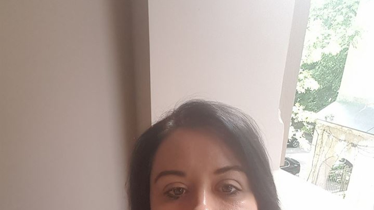 Oana Roman, în cea mai scurtă fustă