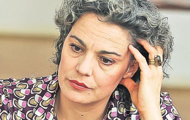 Actrița Maia Morgenstern, furioasă că a fost amendată în trafic de un agent de poliție care nu purta mască