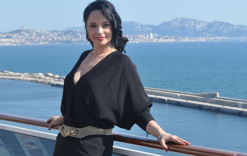 Andreea Marin: "Nu-mi plac ședințele foto! Eu LUCREZ mai mult cu MINTEA decât cu TRUPUL"
