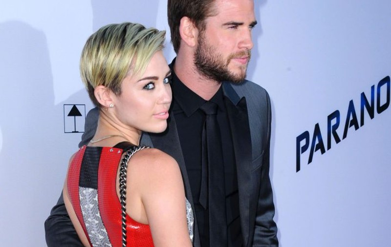 Miley Cyrus și Liam Hemsworth s-au căsătorit în secret. Evenimentul a avut loc în urmă cu șase luni
