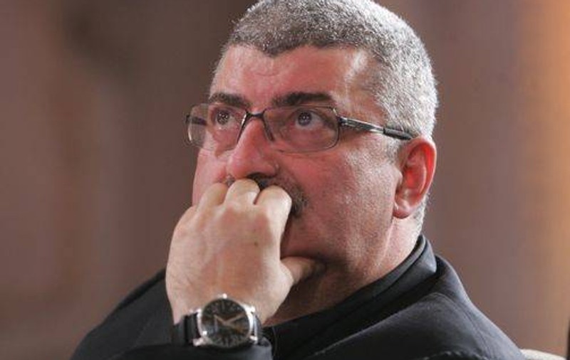 Silviu Prigoană: "Priorităţile mele electorale sunt câinii, securitatea cetăţenilor şi locurile de parcare"