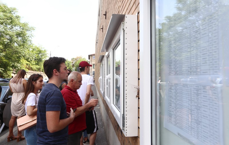 REZULTATE CONTESTAȚII BAC 2018. Numărul mediilor de 10 a crescut la 132