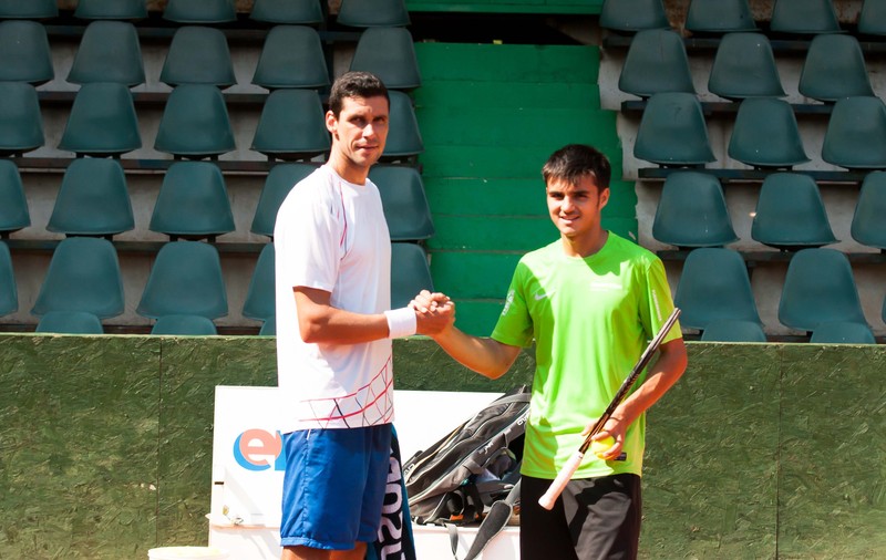 Victor Hănescu a început cu Dragoş Dima programul “Dream Young Team”