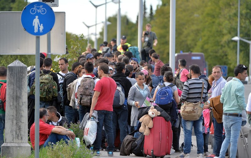 Doi refugiați din Austria, identificați drept jihadiști. Plănuiau atentate în Europa