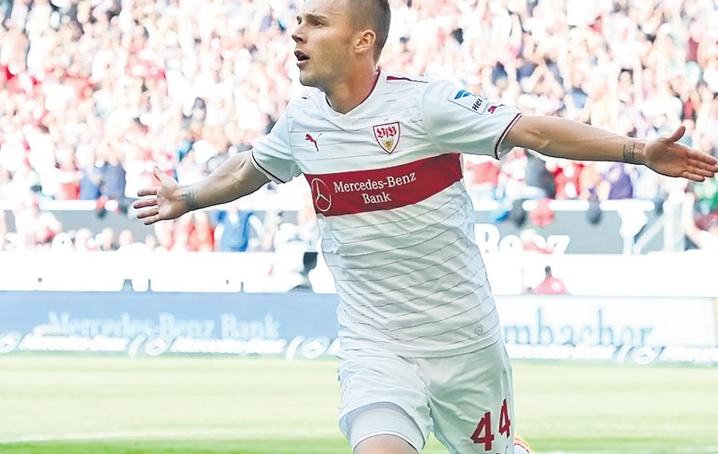 Gol şi pasă decisivă! Evoluţie entuziasmantă a lui Alexandru Maxim, aseară, în Bundesliga