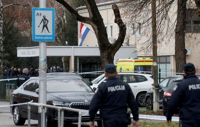 Val de amenințări cu bombă în școli, aeroporturi, malluri și redacții din Croația: „E haos, ne terorizează! O săptămână de panică și de evacuări zilnice”