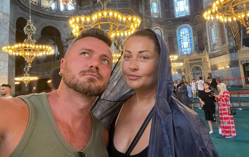 Cât au plătit Tavi Clonda și Gabriela Cristea pentru două pahare de șampanie la Paris. „La revedere, că e groasă treaba”