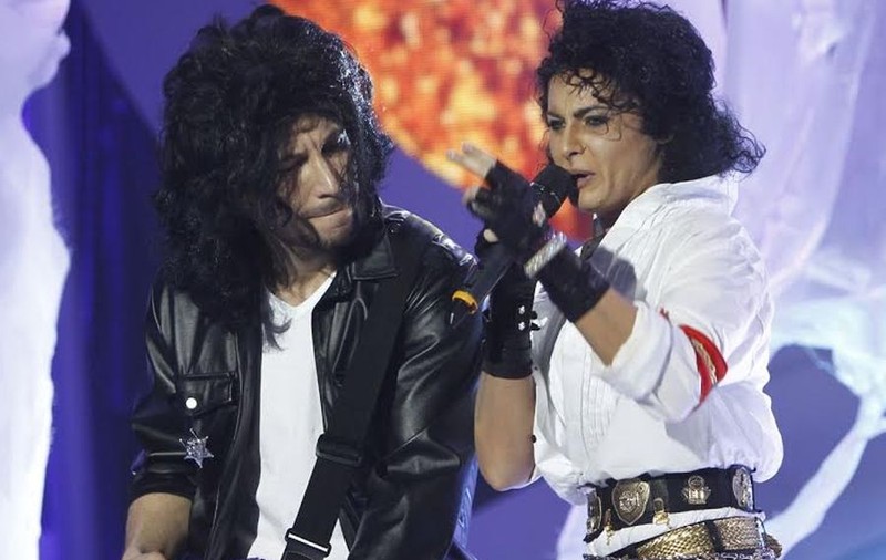 TRANSFORMARE SPECTACULOASĂ la "Te cunosc de undeva!". O CÂNTĂREAŢĂ SUPERBĂ a intrat în pielea lui Michael Jackson! Ghiceşti cine e? FOTO